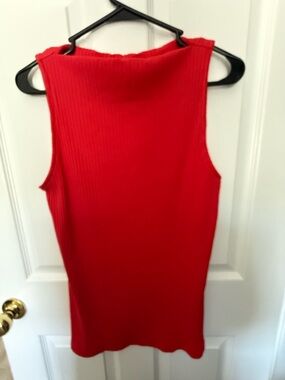 Old Navy Ribbed Red Sleeveless Tank